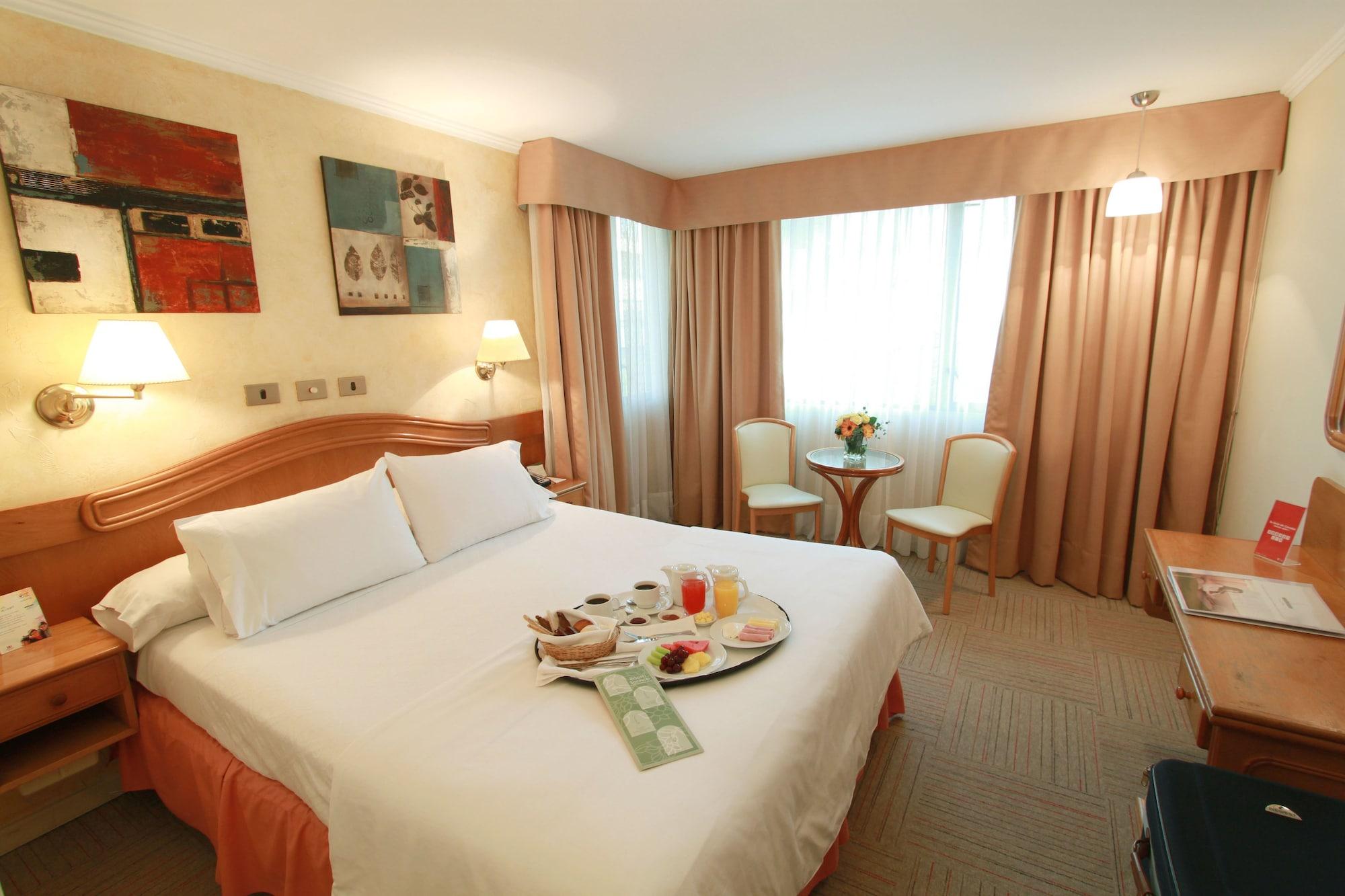 Hotel Torremayor Lyon Santiago Rom bilde