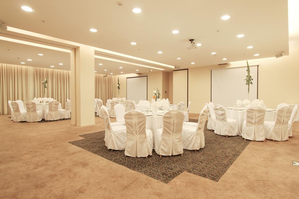 Hotel Torremayor Lyon Santiago Eksteriør bilde