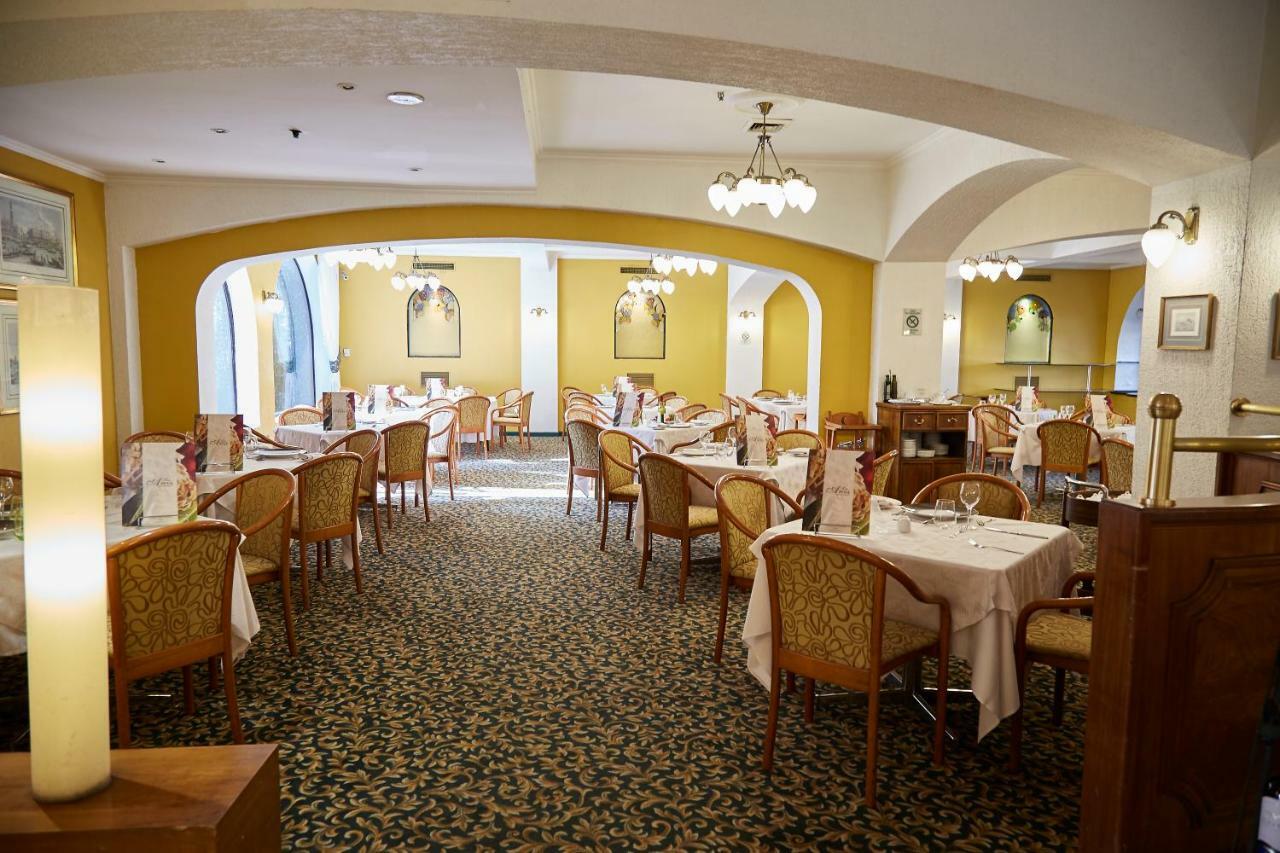 Hotel Torremayor Lyon Santiago Eksteriør bilde